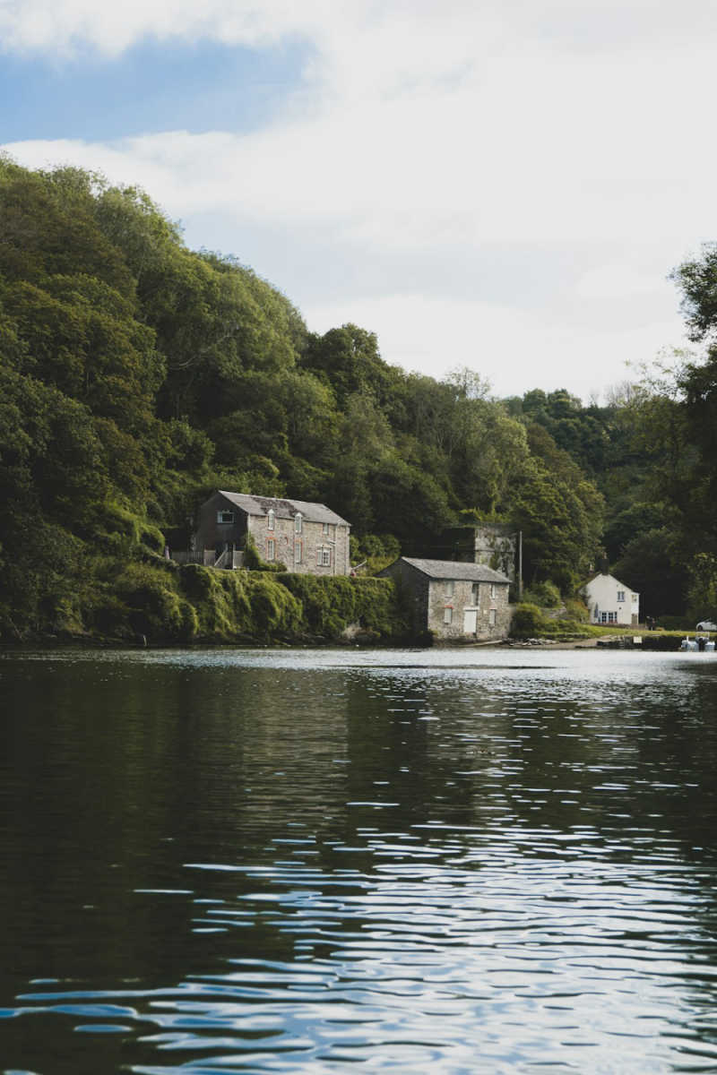 Wall Poster - Alpine Lake in Cornwall