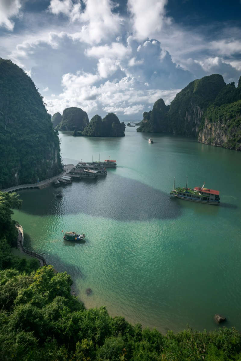 Wall Poster - Lake in Halong Bay