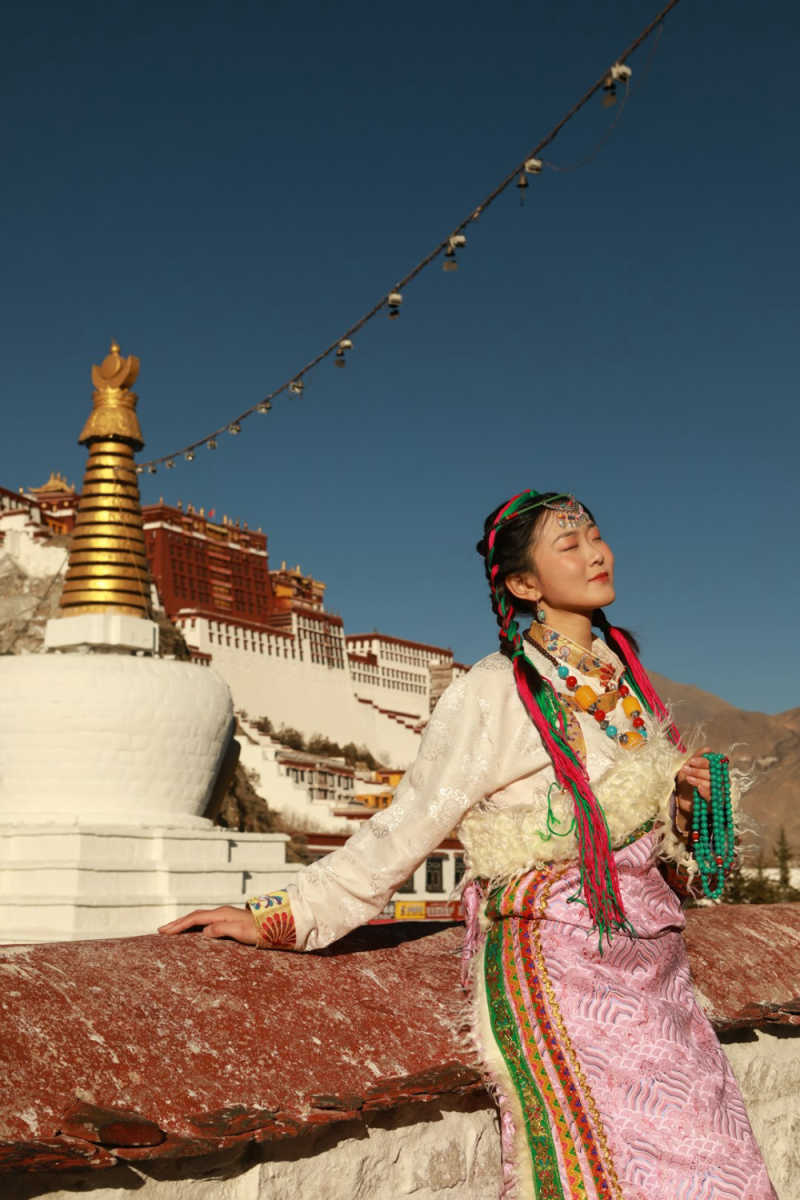 Wall Poster - Lighthouse in Tibet